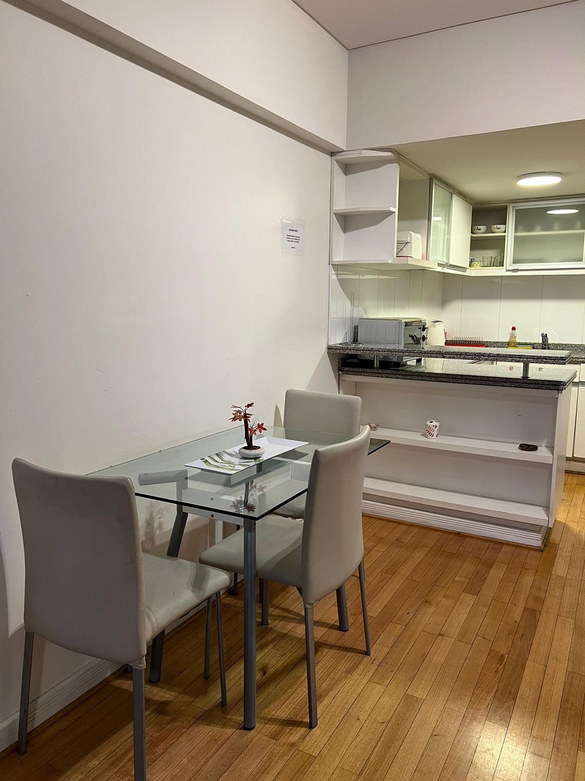 Foto 4 de Depto para 1 y 2 personas, Viamonte 1815