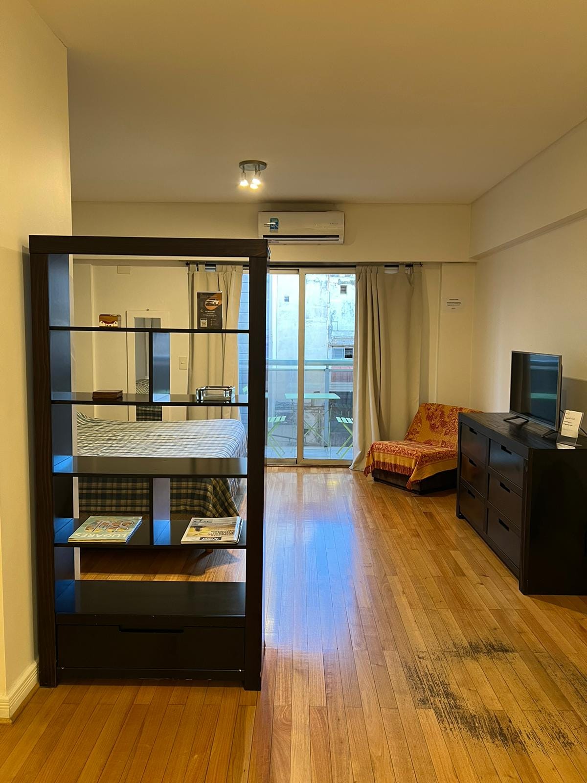 Foto 5 de Depto para 1 y 2 personas, Viamonte 1815